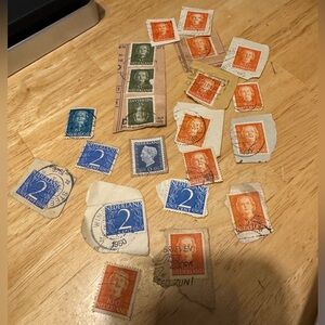 Vintage Netherlands Stamps 10c 2C
